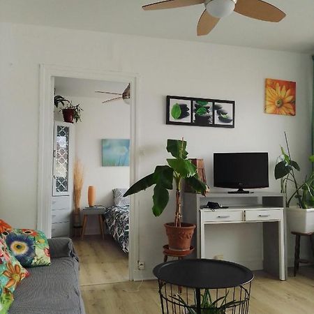 F2 30M2 - Vue Exceptionnelle Sur La Vieille Ville ชาลง-ซูร์-ซอน ภายนอก รูปภาพ